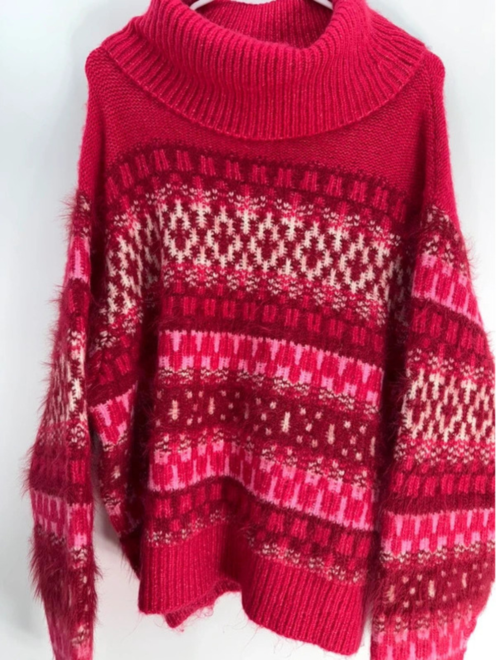 Universal Thread Women's XXL Pink Multi Patterned Sweater with Turtleneck